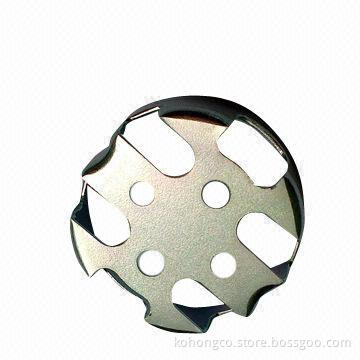 Stamped galvanized iron basket with zinc-plated surface finish